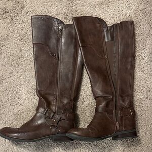 Guess Rich Brown Boots
